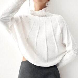 NWT REVOLVE & MINIMALIST lovers COMMENSE cropped bell long sleeve sweater XS